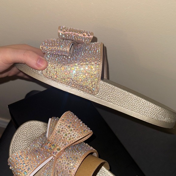 INC International Concepts Gold Rhinestone Bow Sandals - Picture 15 of 17